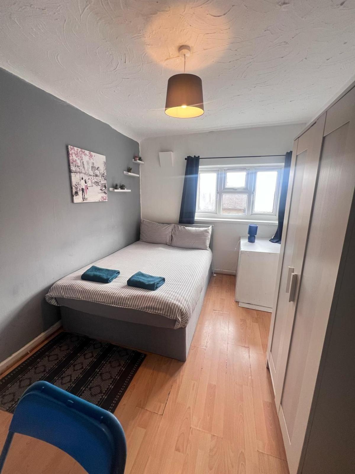 Colebert Avenue Apartamento Londres Exterior foto